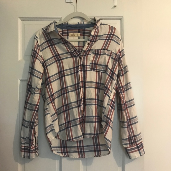 Hollister Tops - Flannel Button-up Plaid Long Sleeve Shirt